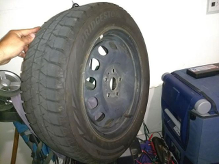 Illustration for article titled Tire post